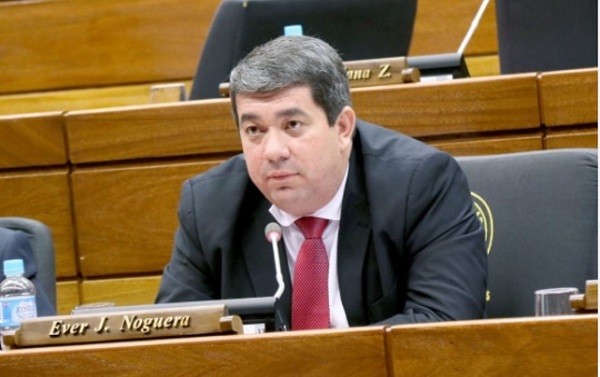 Exdiputado Ever Noguera va a juicio oral por caso merienda escolar