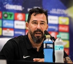 Vitamina» Sánchez se rinde ante la hinchada: «El domingo tenemos que reventar el estadio