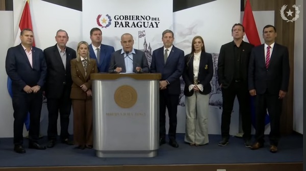 Rivas solicita permiso sin goce de dieta tras reunión de senadores con Peña - El Trueno