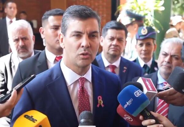 Peña acusa recibo de críticas empresariales y admite que los resultados aún no convencen