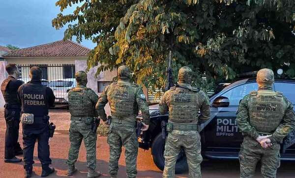 Brasil desmantela red que traficaba drogas desde Paraguay a través del Puente de la Amistad  - ABC en el Este - ABC Color