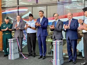 EE.UU. dona ocho lanchas a la Armada valuadas en US$ 4 millones - Política - ABC Color