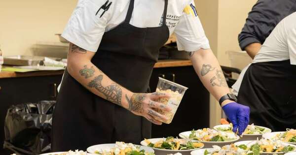 La Nación / Lucas Szarán impulsa la gastronomía paraguaya en EE. UU., a través de un libro