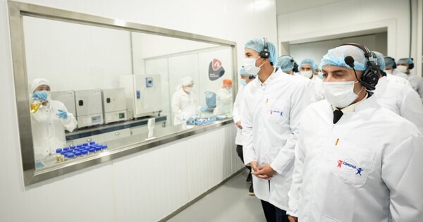 Peña inaugura una planta de Comepar en Areguá en medio de la disputa con liberales y disidencia colorada