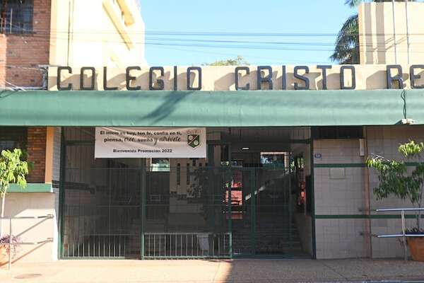 AUDIO: Ordenan detención del hombre que amenazó con “allanamiento armado” al colegio Cristo Rey  - Periodísticamente - ABC Color