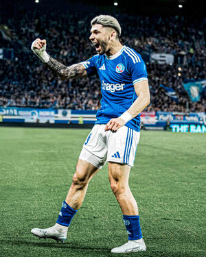 Popular / La Joya, figura en remontada del Estrasburgo