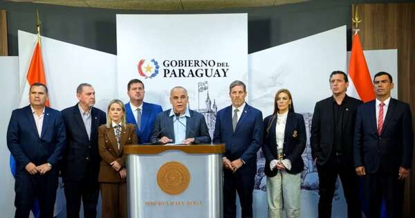 La Nación / Hernán Rivas presenta permiso ante el Senado