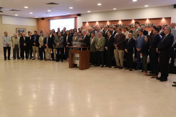 Empresarios sueltan la mano a Peña y advierten asfixia económica