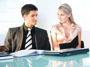 Popular / Ojupi jeko cantidad de "amoríos" en el laburo y es alarmante he' i experto