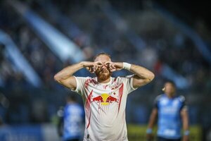 Doblete de Isidro Pitta en la victoria de Bragantino sobre Blooming por Sudamericana