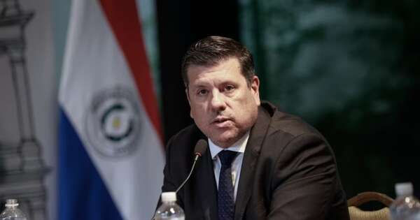 Diario HOY | Gobierno anuncia pago de USD 220 millones a vialeras y un plan para los intereses heredados