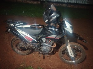 Persecución y tiroteo tras asalto a motociclista en el Este deja dos detenidos