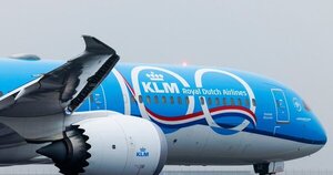 Aerolínea holandesa cancela 160 vuelos en Europa por aumento en precio del combustible