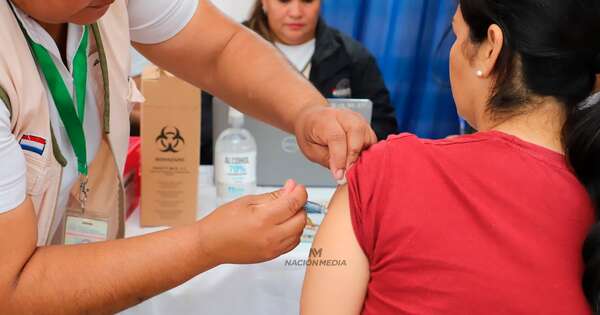 Diario HOY | Vacunación gratuita contra influenza y neumonía: instan a inmunizarse antes del frío