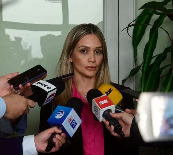 AUDIO: Gobierno también se comprometió con plan de pago de 180 millones de dólares para farmacéuticas - A La Gran 7-30 - ABC Color