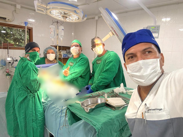 Megaoperativo en Pozo Hondo es una reivindicación del “buen médico” en medio de una crisis en la formación profesional