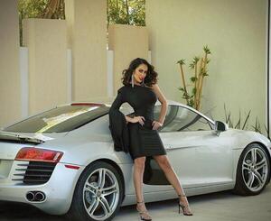 Popular / Top indignada con "buffet" de gatos en penitenciarías