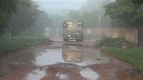 Vecinos de Limpio exigen obras pluviales y transporte directo - Nacionales - ABC Color