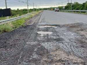 Cuestionan paralización de obras y grave deterioro en la ruta PY19 - Nacionales - ABC Color