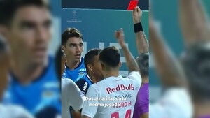 ¡Dos amarillas de una! Réfere paraguayo echó a jugador en rara jugada
