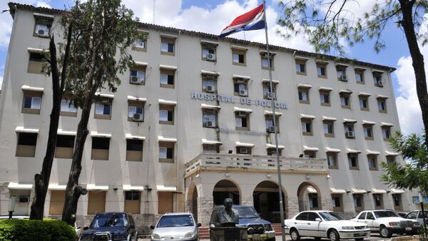 Video: Un policía muere y su camarada queda gravemente herido tras caer de una motocicleta en Asunción