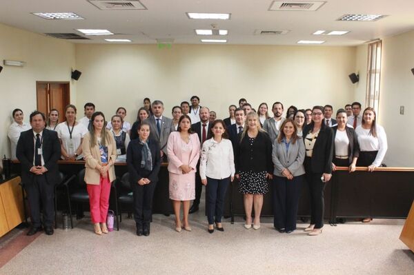 Dictaron curso sobre “Comunicación con Perspectiva de Género”