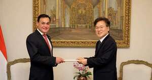 La Nación / Embajador de Corea presentó las copias de cartas credenciales ante la Cancillería
