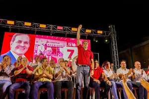 Abdo plantea unidad para “despojar del poder” al cartismo y habla de “ofrenda” por la cabeza de diputado - Política - ABC Color