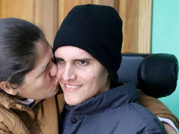 Madre de José Zavan lamenta que el Estado nunca se hizo responsable por el accidente de su hijo - Policiales - ABC Color