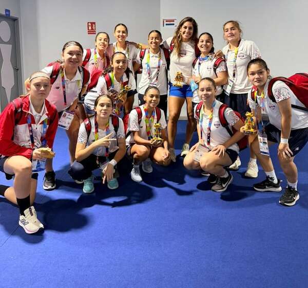 IV Juegos Suramericanos de la Juventud: El futsal le da a Paraguay sus dos primeras medallas, plata en femenino y bronce en masculino - Polideportivo - ABC Color