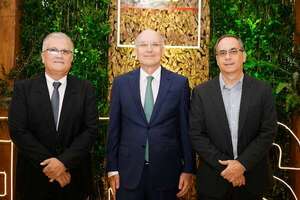 Seguridad Seguros organizó Foro Forestal Internacional - Sociales - ABC Color