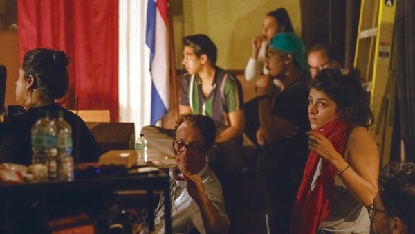 Narciso, de Marcelo Martinessi, síntoma de una sociedad en llamas