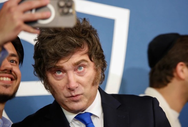 Argentina recibe respaldo de organismos financieros multilaterales para afrontar vencimientos de deuda