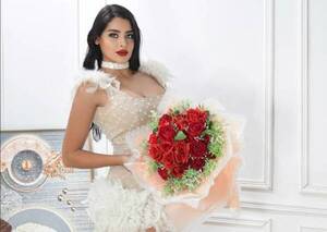 Ex reina denuncia que hicieron tocorré sus fotos íntimas