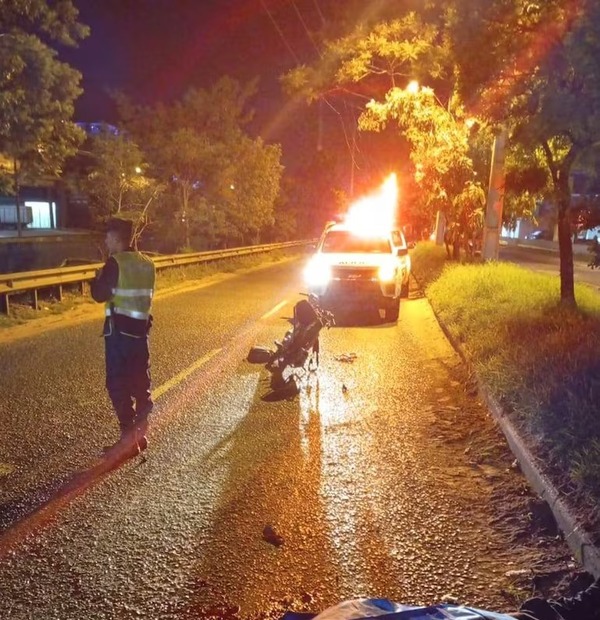 Accidente sobre Madame Lynch deja un motociclista fallecido | Unicanal