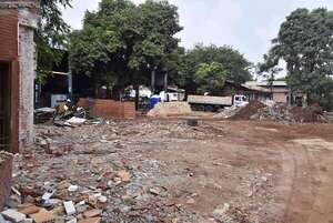 MEC: padres protestan por excesivo atraso de obras en el Colegio Técnico Nacional - Nacionales - ABC Color