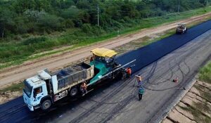 Ruta Bioceánica ya vierte asfalto en todos los lotes y se encamina a su conclusión para enero del 2027 - ADN Digital