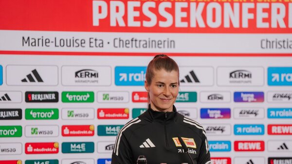 Marie-Louise Eta hace historia en la Bundesliga