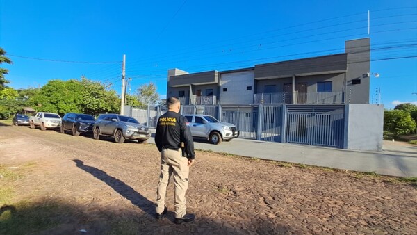 Allanan dos viviendas de Pedro Juan Caballero en busca de presunto coordinador narco brasileño