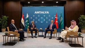 Rusia y Turquía cooperarán en solución de crisis internacionales, incluyendo la guerra en Irán - ADN Digital