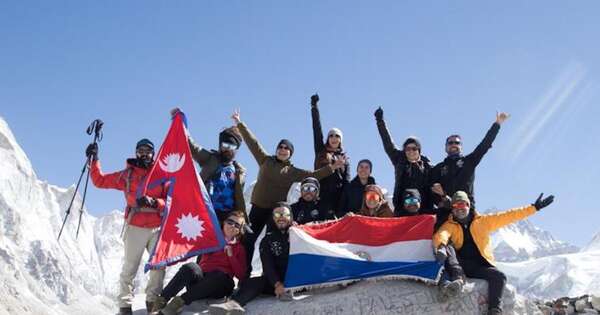 La Nación / Favio Patiño: el guía que lleva paraguayos a la base del Everest