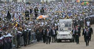 La Nación / Angola aguarda una misa gigante al aire libre del papa León XIV