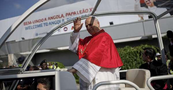 Diario HOY | El papa León XIV llama a la esperanza ante una multitud de 100.000 personas en Angola