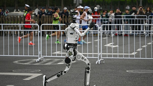 Terminator versión Usain Bolt: los robots baten a los humanos en Pekín