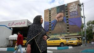 Irán denuncia bloqueo de EEUU contra sus puertos, asegura que viola tregua y lo considera “delictivo”