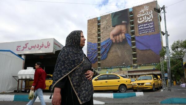 Irán denuncia bloqueo de EEUU contra sus puertos, asegura que viola tregua y lo considera “delictivo”