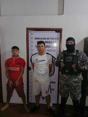 Cae dupla de motochorros en pleno asalto callejero en CDE - ADN Digital