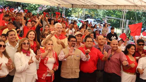 Wiens pide a senadores pérdida de investidura para Hernán Rivas - Política - ABC Color