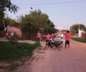 Video: ataque con machete deja dos heridos en Pilar y un detenido - Policiales - ABC Color
