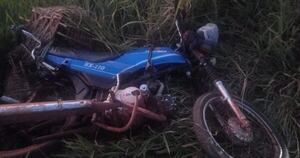 La Nación / Juan L. Mallorquín: motociclista falleció tras caer frontalmente